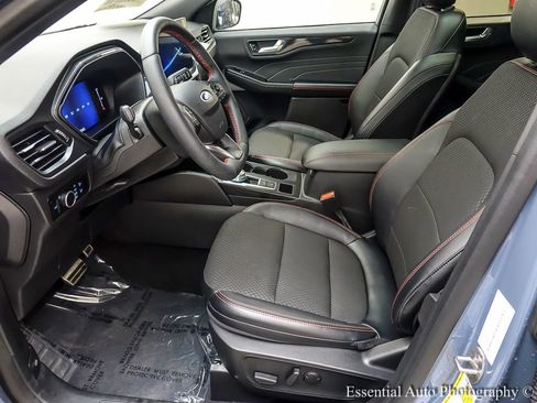 Used 2024 Ford Escape ST-Line w/ Tech Pack #1 image 10