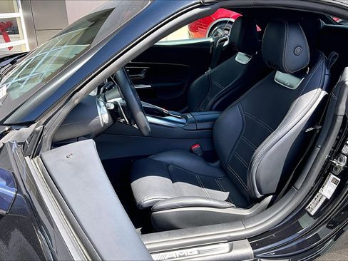 Used 2023 Mercedes-Benz SL 63 AMG 4MATIC image 25