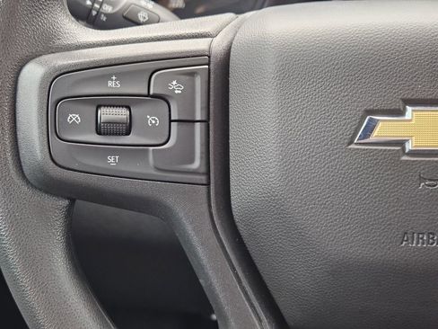 Used 2026 Chevrolet Silverado 1500 Custom w/ LPO, Dark Essentials Package RWD image 33