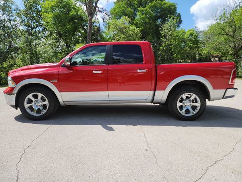 Used 2014 RAM 1500 Laramie image 4