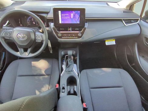 Used 2026 Toyota Corolla LE FWD image 10