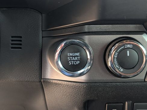 Used 2022 Toyota Tacoma TRD Pro AWD/4WD image 24