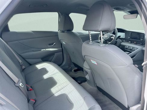 New 2026 Hyundai Elantra SE FWD image 21