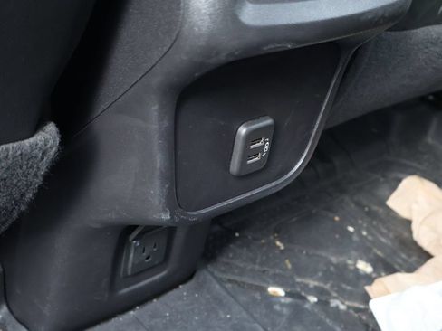 Used 2024 Chevrolet Equinox RS AWD/4WD image 34