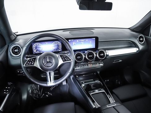 Certified 2026 Mercedes-Benz GLB 250 250 image 18