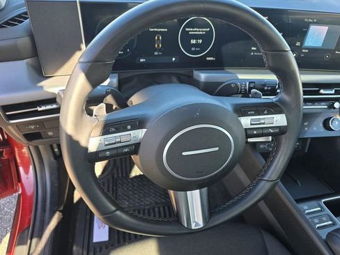 Used 2024 Hyundai Sonata SEL w/ Convenience Package image 18