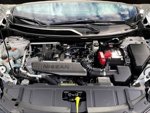 New 2026 Nissan Rogue SV image 8