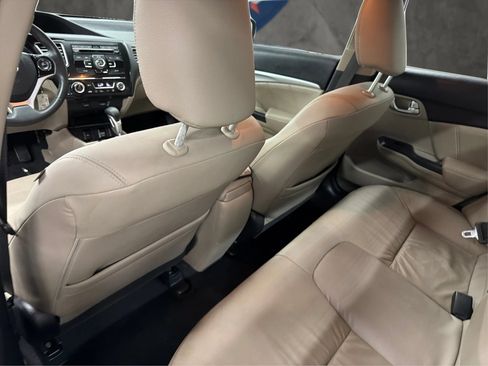 Used 2013 Honda Civic Hybrid Sedan image 25