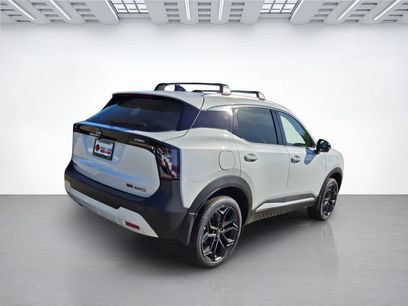 New 2026 Nissan Kicks SR