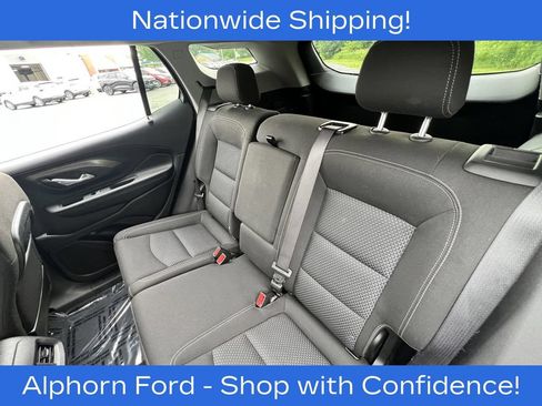 Used 2024 GMC Terrain SLE AWD/4WD image 28
