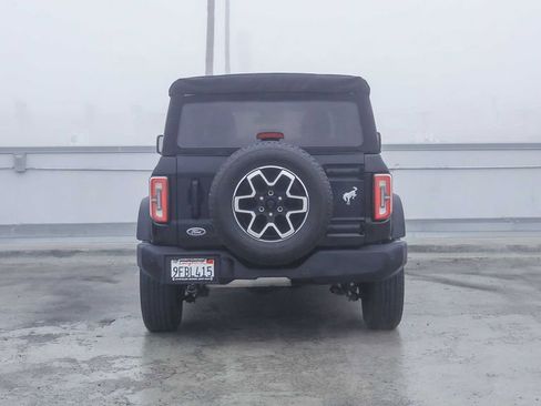 Used 2022 Ford Bronco Outer Banks image 8