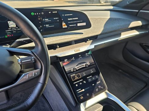 Used 2023 Lucid Air Pure AWD/4WD image 27