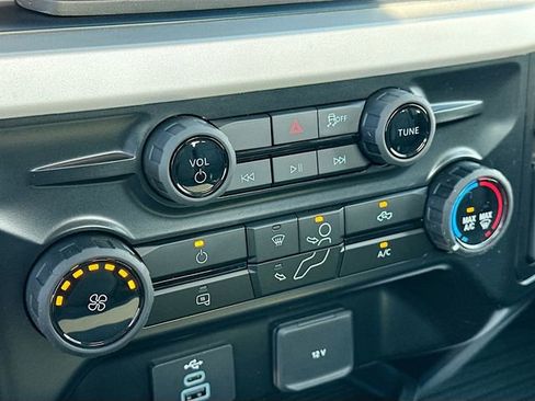 New 2026 Ford F550 4x4 Regular Cab Super Duty image 8