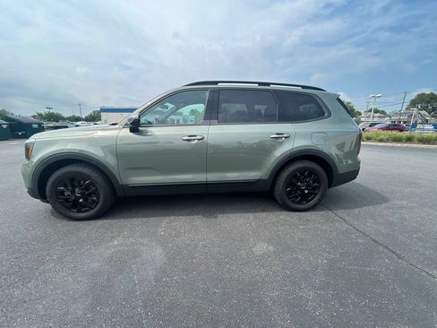 Used 2024 Kia Telluride SX Prestige X-Pro AWD/4WD image 3
