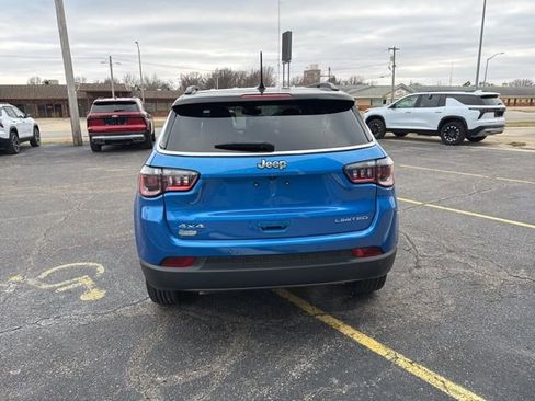 Used 2024 Jeep Compass Limited image 6