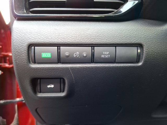 Used 2022 Nissan Sentra SV w/ All-Weather Package FWD image 17