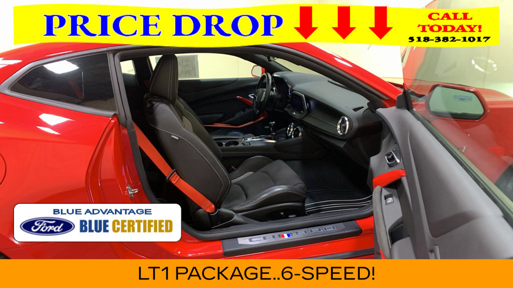 Used 2022 Chevrolet Camaro LT w/ Technology Package RWD image 13