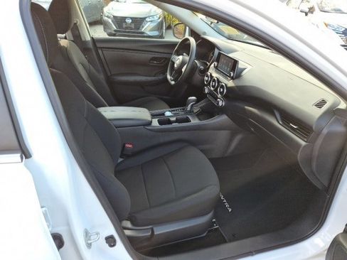 Used 2024 Nissan Sentra S image 11