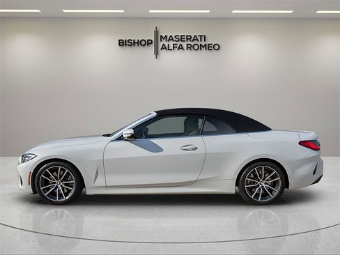 Used 2021 BMW 430i Convertible image 4