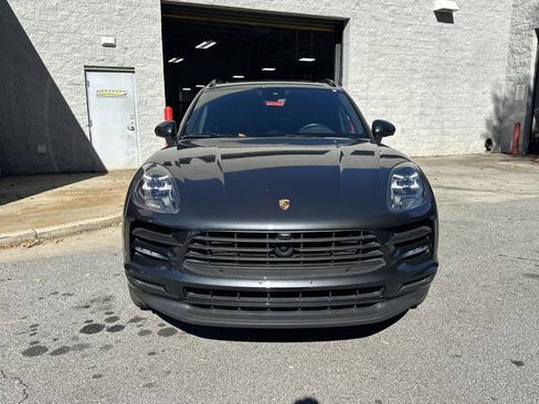 Used 2021 Porsche Macan S image 3