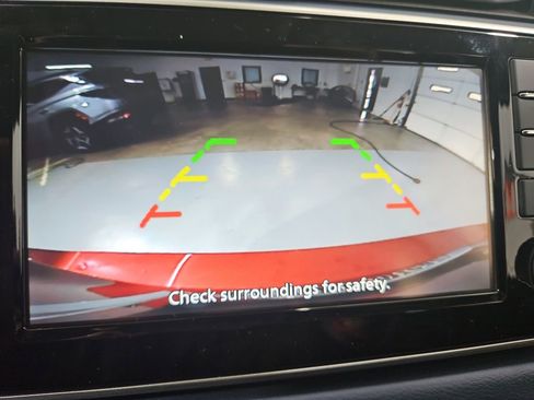 New 2025 Nissan Versa SV w/ Trunk Package image 20