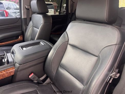 Used 2019 Chevrolet Tahoe Premier AWD/4WD image 18
