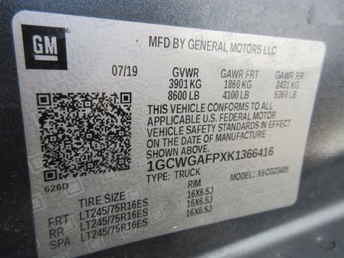 Used 2019 Chevrolet Express 2500 2500 Cargo w/ Driver Convenience Package image 29