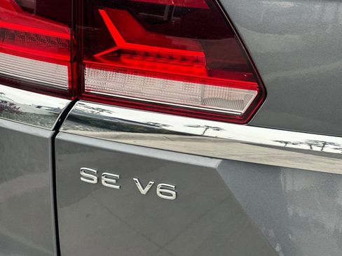 Certified 2022 Volkswagen Atlas SE image 28