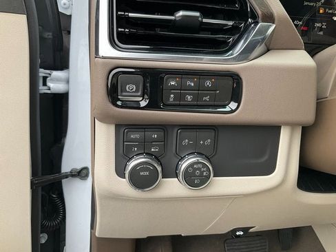 New 2026 GMC Yukon XL Denali image 6