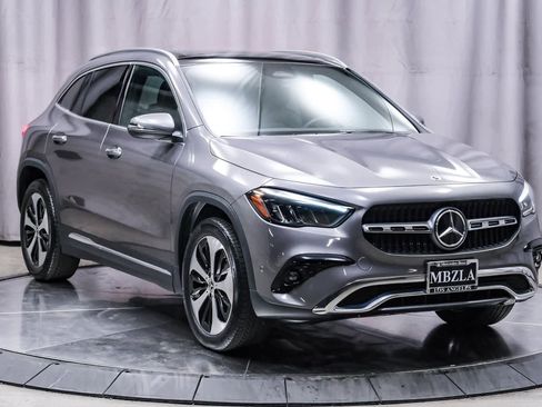 Certified 2025 Mercedes-Benz GLA 250 image 5