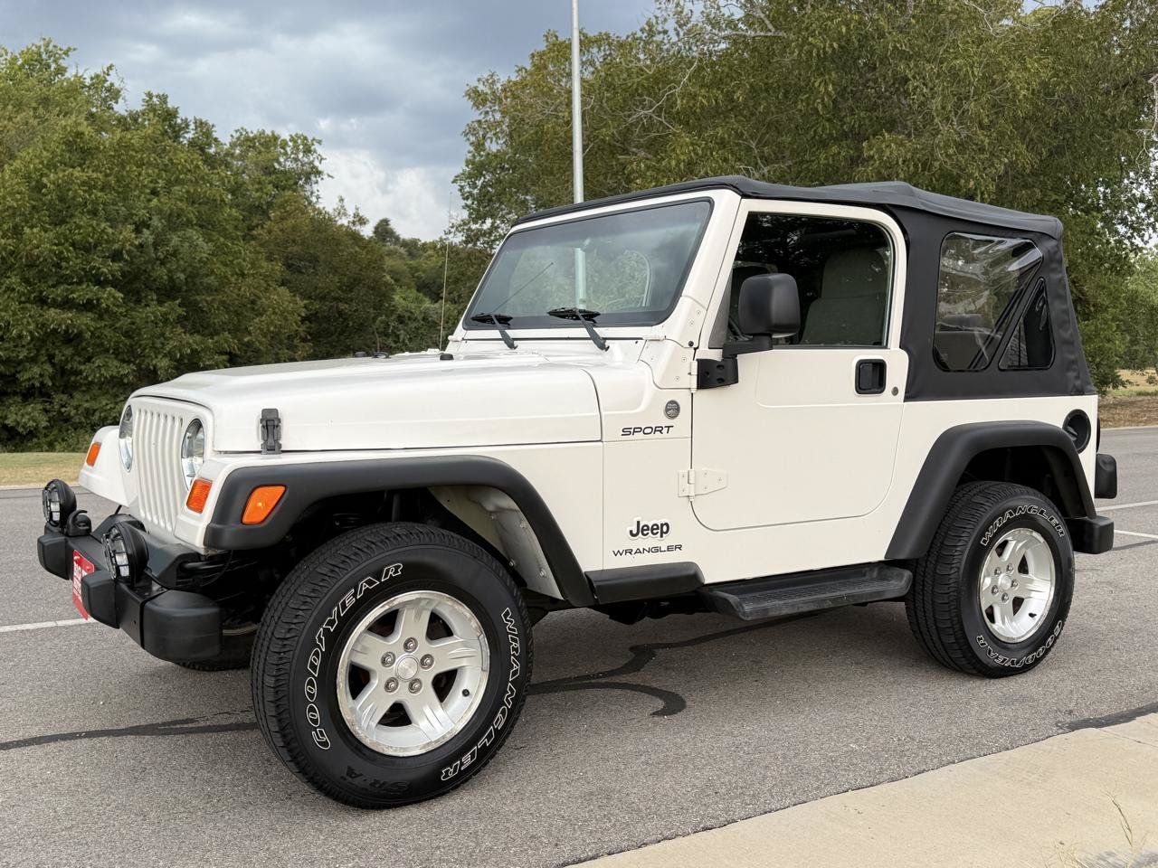 Used 2006 Jeep Wrangler Sport w/ 30" Tire & Wheel Group AWD/4WD image 5