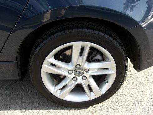 Used 2014 Volvo S60 T5 image 4