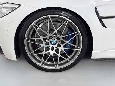 Used 2017 BMW M3 RWD image 33