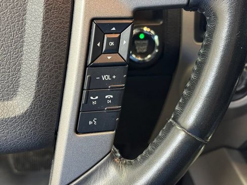 Used 2017 Ford Expedition Limited w/ Equipment Group 301A AWD/4WD image 47