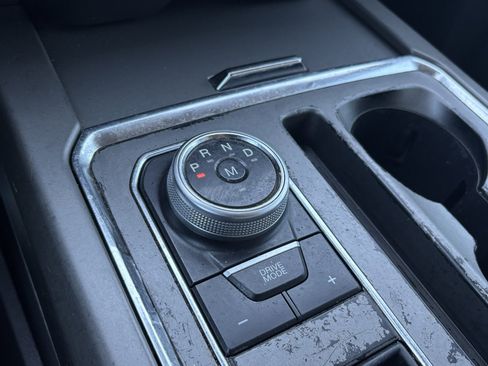 Used 2019 Ford Expedition Max XLT image 26