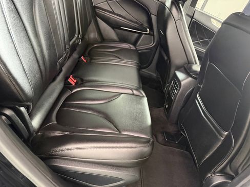 Used 2017 Lincoln MKC Premiere FWD image 21