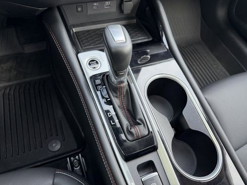 Used 2025 Nissan Altima 2.5 SR w/ SR Premium Package image 25