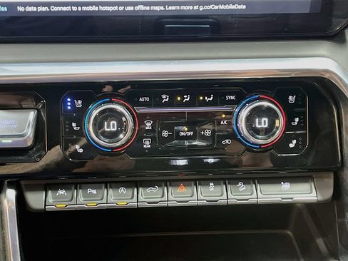 Used 2023 GMC Sierra 1500 Denali Ultimate AWD/4WD image 16