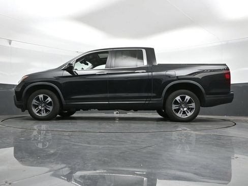 Used 2018 Honda Ridgeline RTL-E image 42