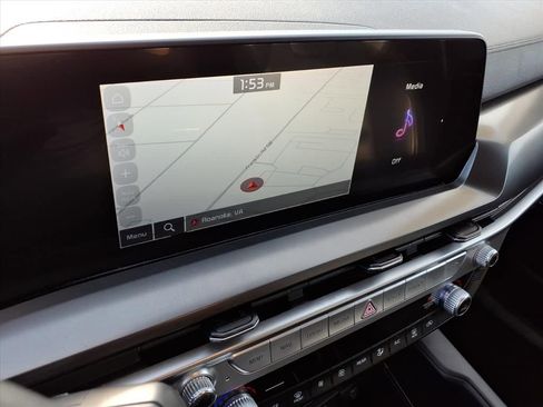 Used 2023 Kia Telluride LX image 24