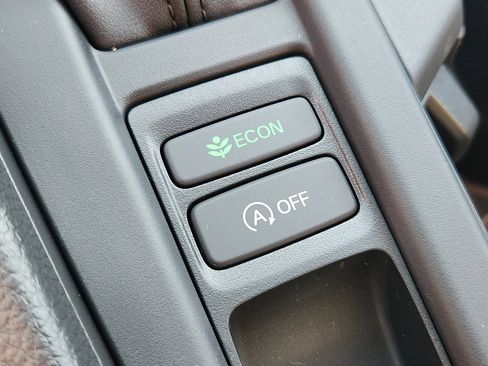 New 2025 Honda Accord LX image 14