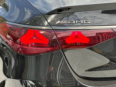 New 2026 Mercedes-Benz E 53 AMG e 4MATIC Sedan image 26