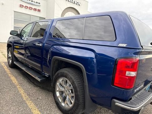 Used 2014 GMC Sierra 1500 SLT w/ SLT Crew Cab Value Package AWD/4WD image 11