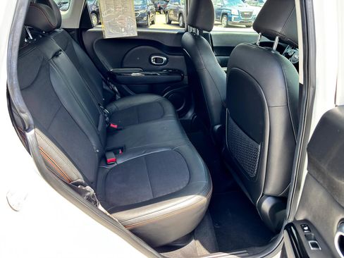 Used 2019 Kia Soul ! w/ Technology Package image 22