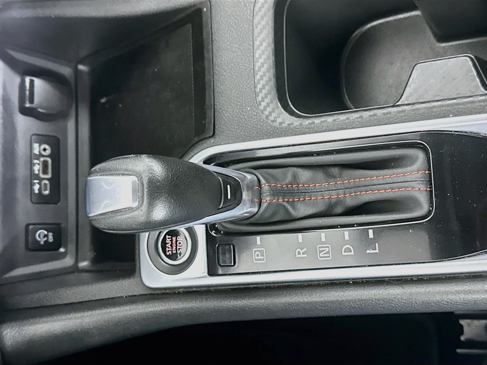 Used 2025 Nissan Sentra SR FWD image 23