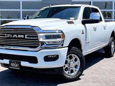 Used 2024 RAM 2500 Laramie w/ Safety Group AWD/4WD image 1