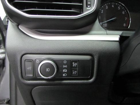 Used 2023 Ford Explorer XLT w/ Equipment Group 202A image 13