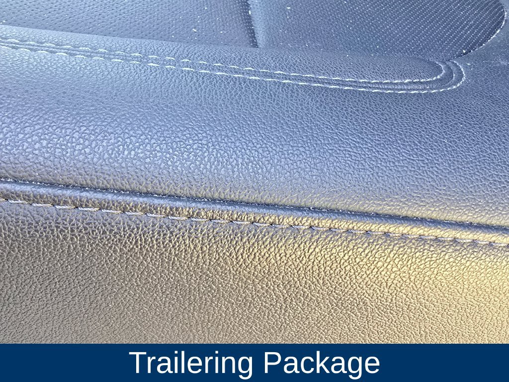 Used 2019 Chevrolet Silverado 1500 LTZ w/ LTZ Premium Package AWD/4WD image 12