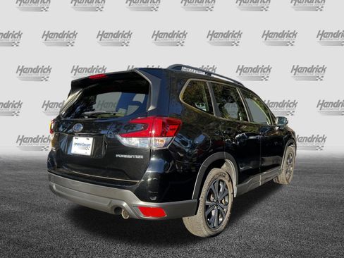 Used 2020 Subaru Forester Limited image 9