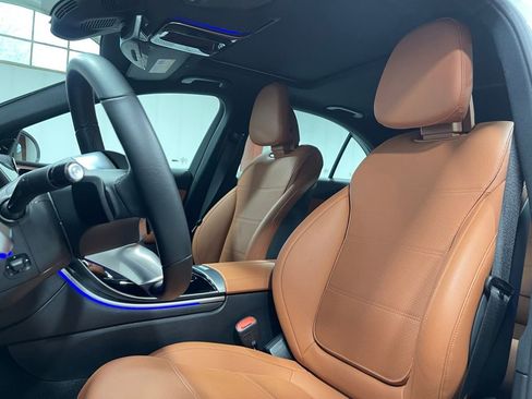 Used 2025 Mercedes-Benz C 300 4MATIC Sedan image 22